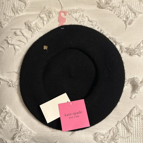 NWT Kate Spade black beret ♠️🩷 - Picture 1 of 3